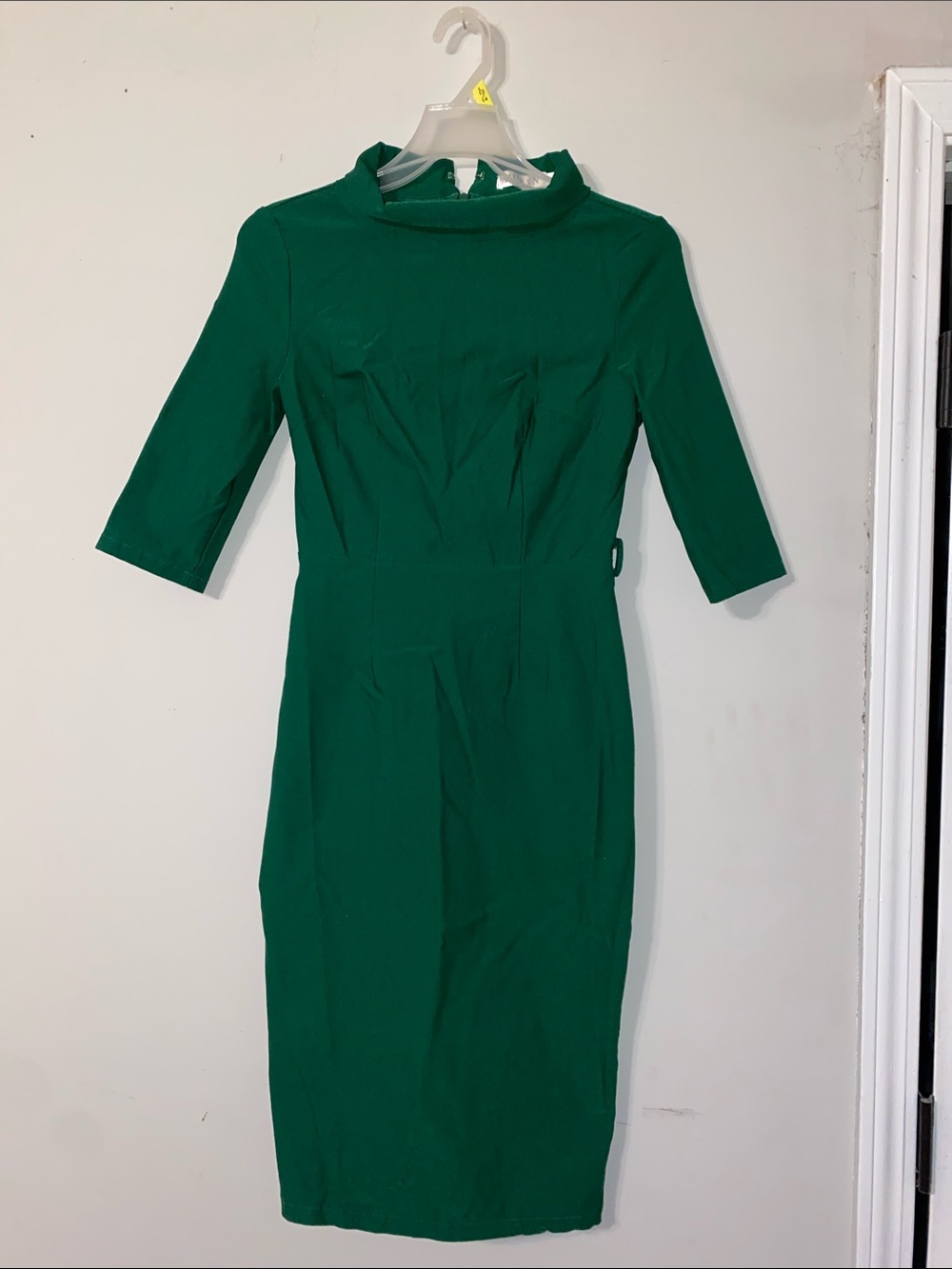 Tailored Green Midi Dress with Elbow Sleeves